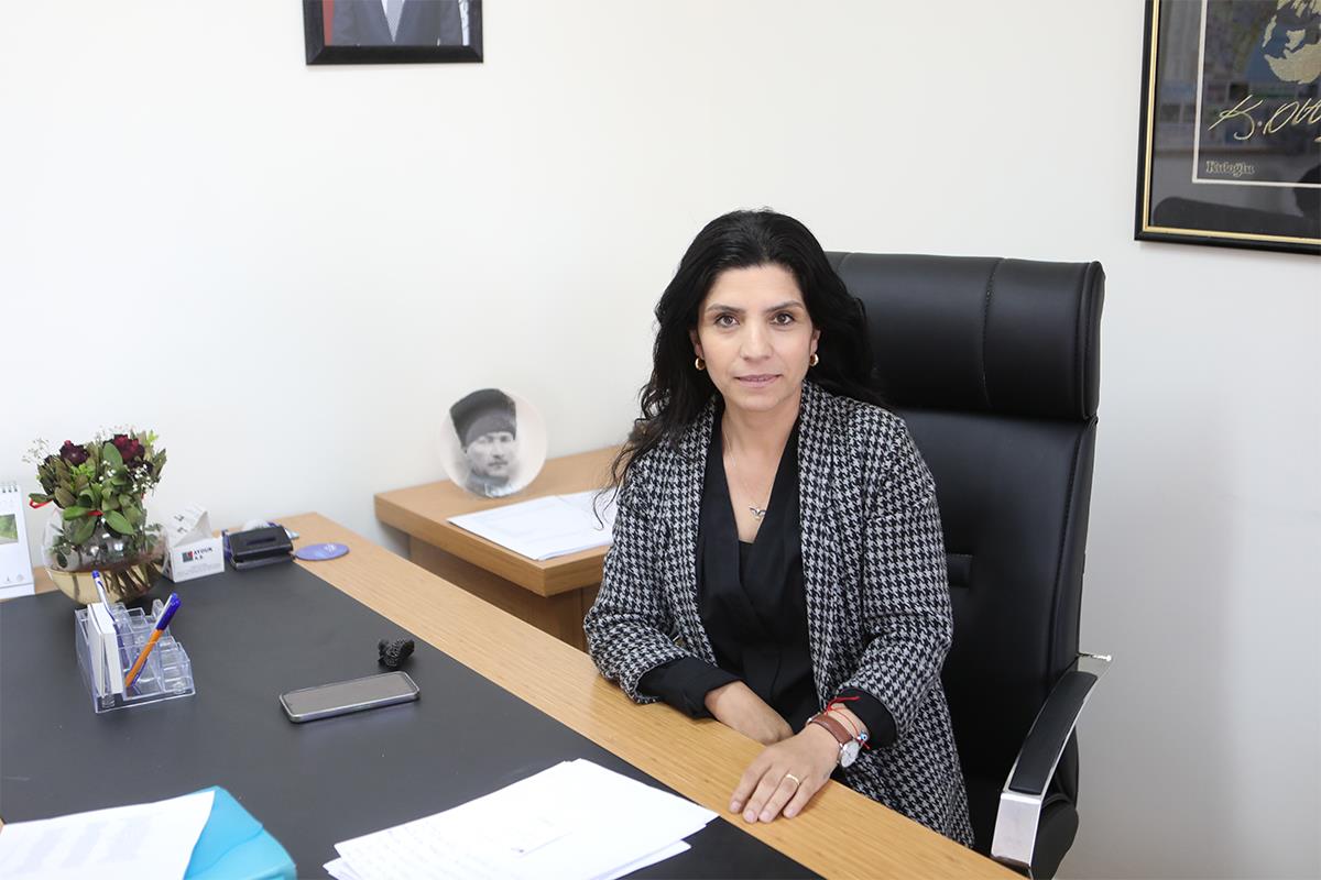 Onur Mahallesi / Hatice Arslan
