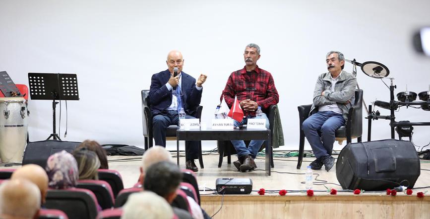 3 Fidan Bayraklı’da anıldı